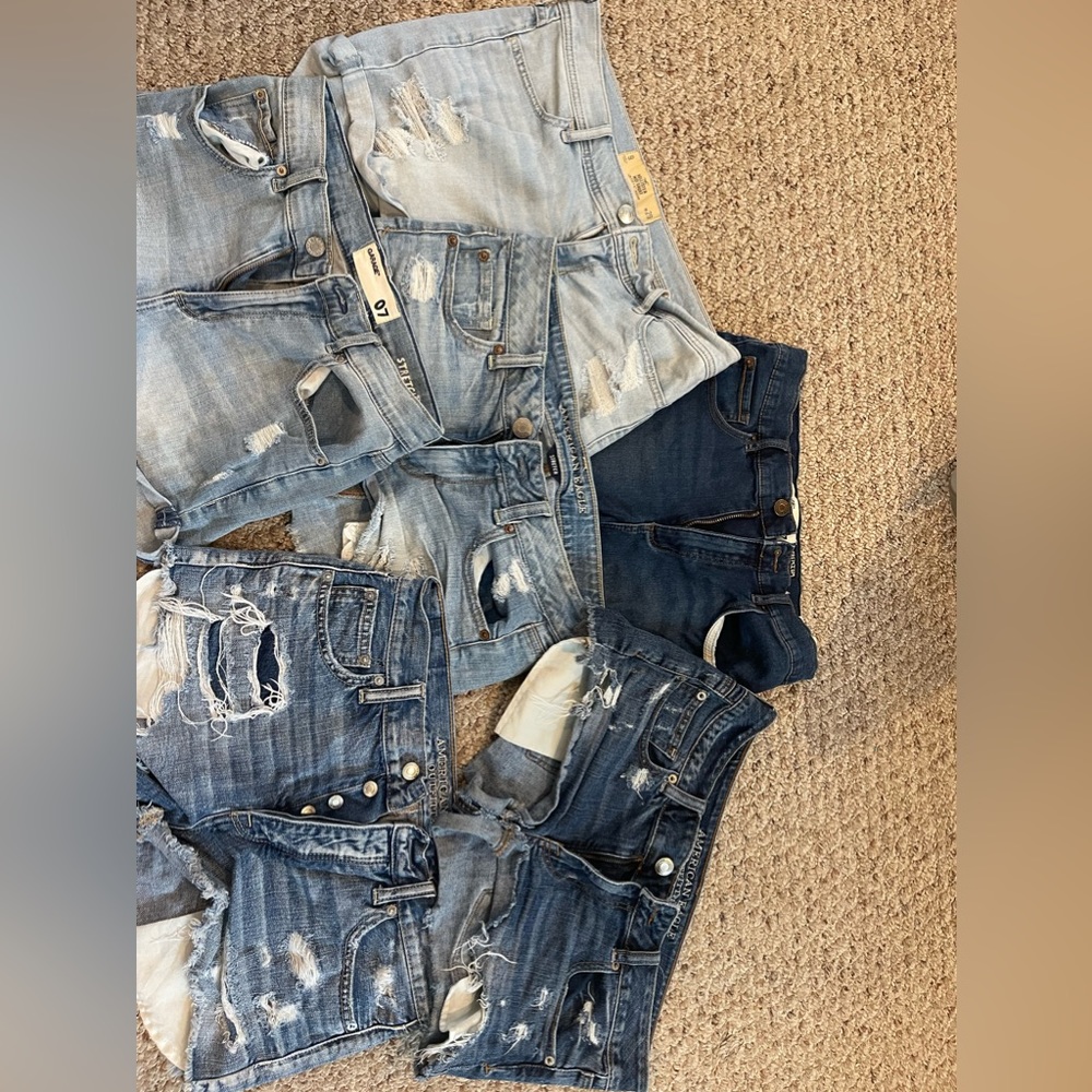 Bundle of shorts